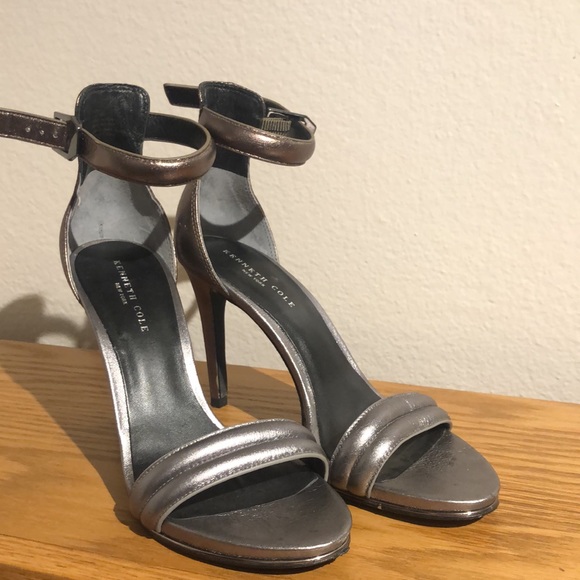 Kenneth Cole “ Brooke “ high heel sandals 3” heel - Picture 2 of 4